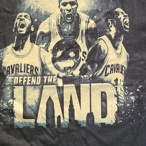 Cleveland cavalier tshirt size xl